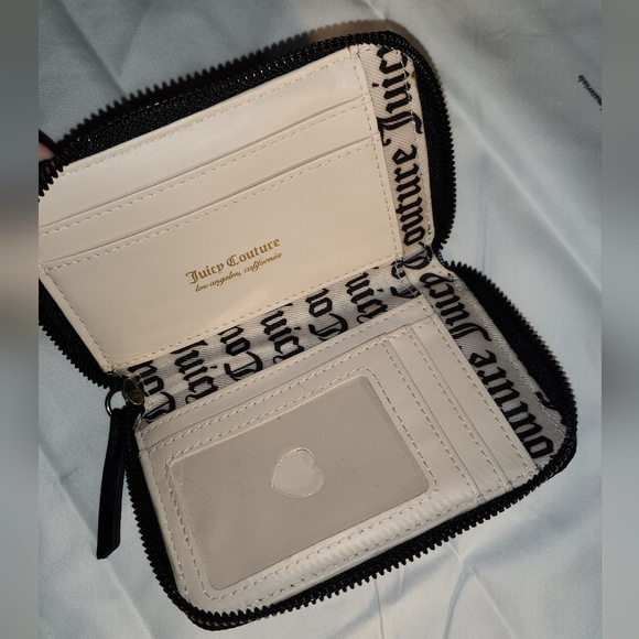 Juicy Couture Shoulder Bag - Picture 5 of 14